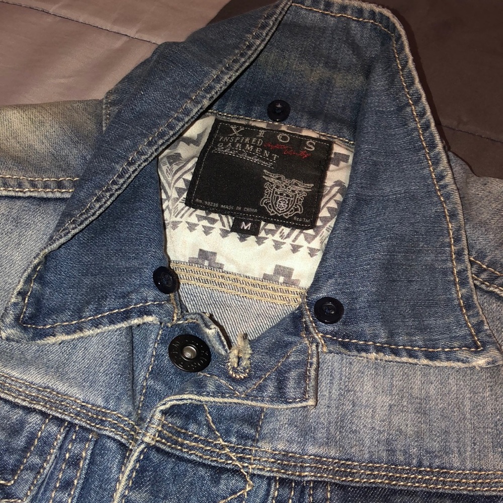 Jean jacket - Picture 2 of 3